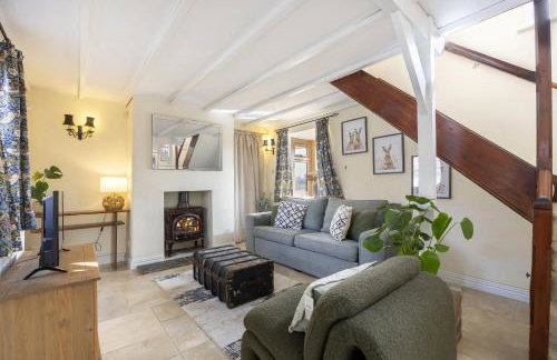 Riverside Cottage & Shepherd’s Hut with Hot Tub - Foto 4