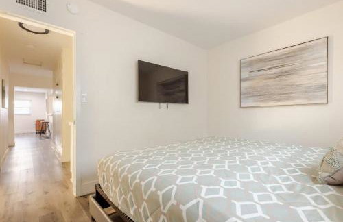 Spacious Disneyland 5 Bedroom 4 Bath House with Game Room - Foto 28
