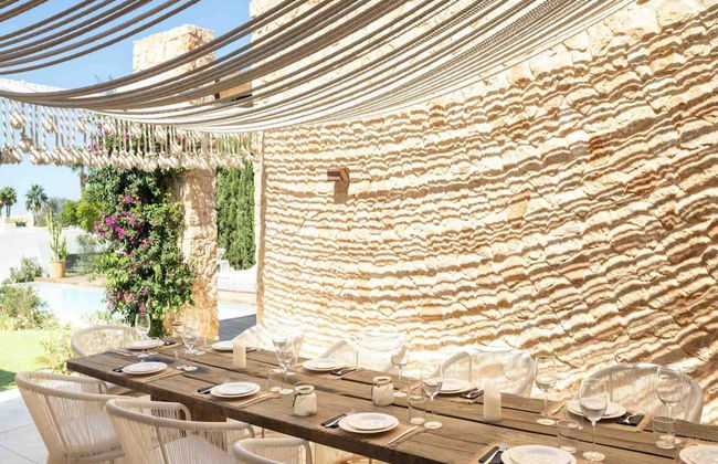 Holiday Home With Pool Area - Photo 22