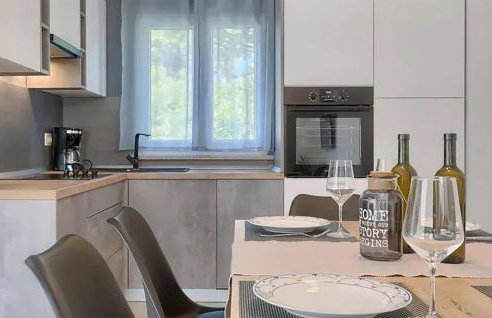 4 Bedroom Stunning Home In Labin - Foto 11