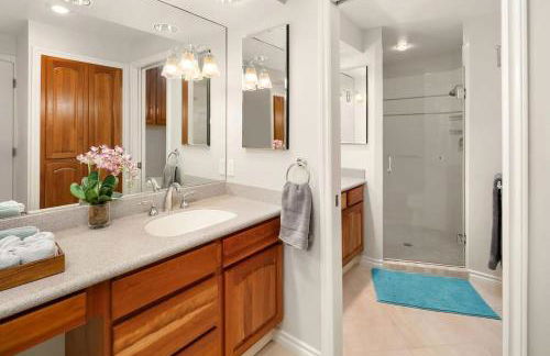 Family Retreat w Lake & Mt & City View Gym MI - Foto 25