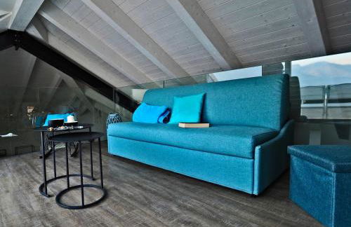 Light Blue Lake Aria - Photo 14