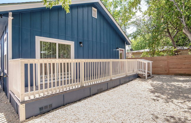 Beautiful Fenced 3BR 2BA Near Exciting Downtown - Foto 14