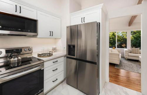 Moder charmer 4 BR 3 BA 12 Miles to Seattle, 3 miles to Airport near the mall - Foto 14