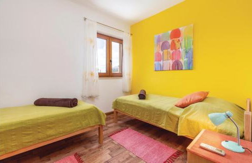 4 Bedroom Beautiful Home In Kunj - Photo 26