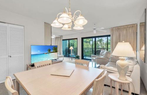 Enit Unit -Close to Elevator and Pool Views - Foto 12