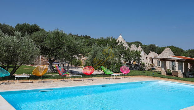 TD Trulli Della Magnolia Trulli w Amazing Garden - Foto 2, Habitación