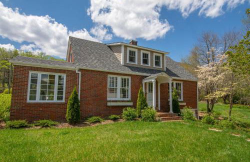 Walk to Downtown West Jefferson! Farmers Market, Breweries & MORE - Foto 9