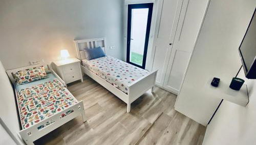 Diseño y comodidad en El Médano by Top Stay - Foto 3