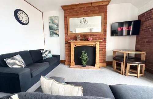 Coastline Retreats - Underwater Apartment - 2 minutes from the beach -Netflix - Foto 9