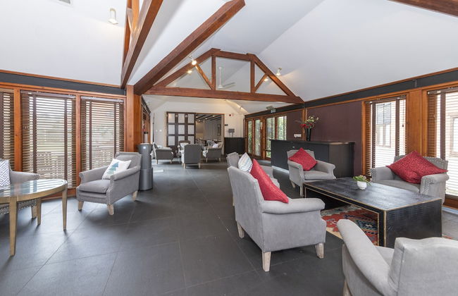 Charming 20-bed Self Contained Dwelling in Hook - Foto 8