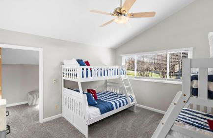 Sun Up, Sun Down by Avantstay Pool w/ Waterfall - Foto 78