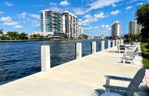 Renovated Intercoastal 2Bdrm 1 bath condo Walk to Beach - Foto 10