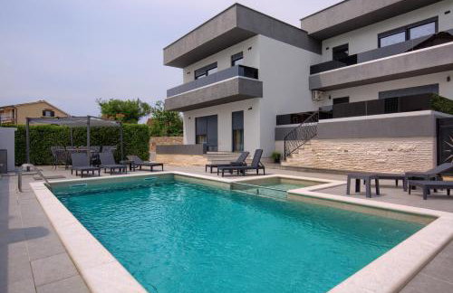 Luksuzni Apartmani Asi s bazenom - Foto 7