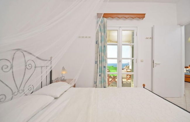 Ydreos Studios & Apartments - Photo 46