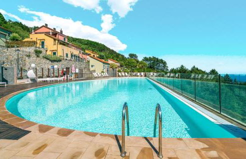 Stunning Home In Magliolo With Sauna - Photo 12