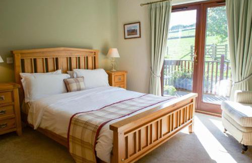 Plum Tree Lodge - Photo 18