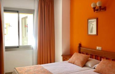 Apartamentos Jovial - Foto 9