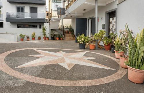 Studio Home Away from Home - Photo 19