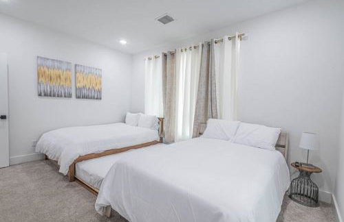 Luxury Home Near Houston Downtown & Medical Center - Photo 10