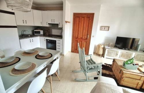 Zonnig appartement met zwembad - Foto 4