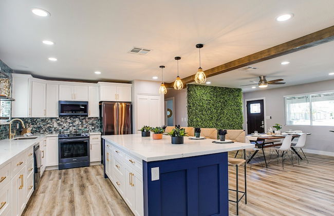 Laurel Gilbert - Photo 16