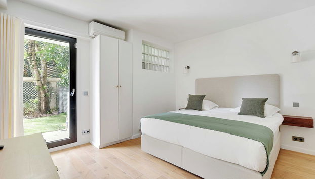 Passy / Eiffel Tower - Amazing 2BR With Garden - Foto 5, Habitación