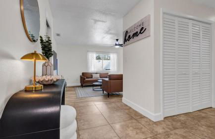 Relax in Lakeland Home, Swim, Pool, Arcade LegoLand, Disney, Bush Garden - Foto 11