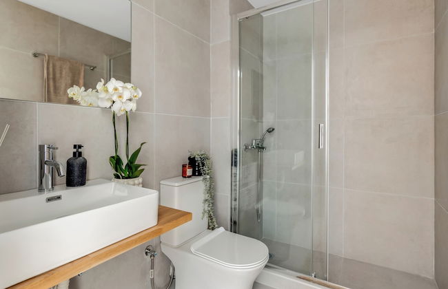 Sanders Port Piraeus - Foto 59