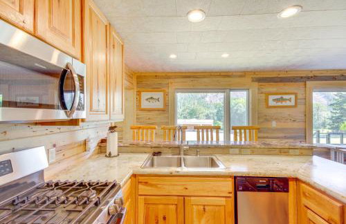 Contact Mountain Hideaway with Views and Porches! - Foto 12