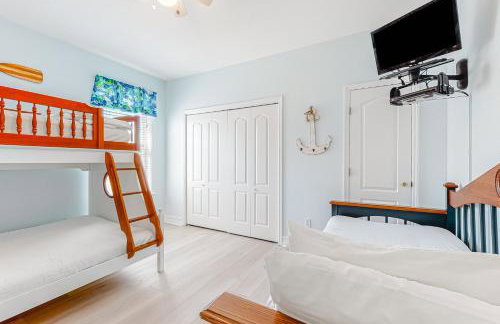 Dog & wedding-friendly home with private pool bikes & beach gear - Foto 23