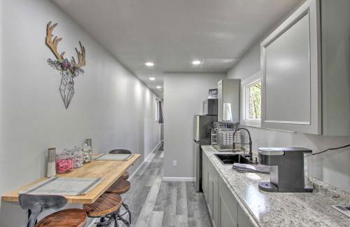 Unique Container Studio with Deck and Fire Pit! - Foto 7