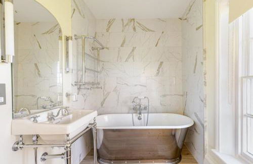 A Country Retreat in the Heart of Nature - Foto 42