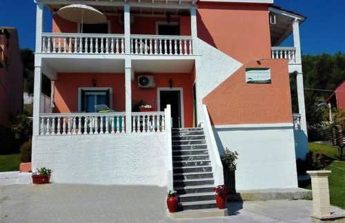 Dinos Green Place - Photo 4