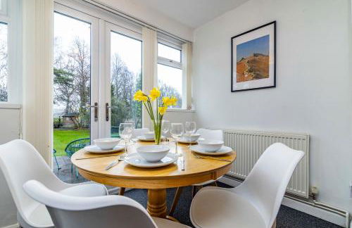 University View-Off-Street Parking-Sleeps 8-Fast WiFi - Foto 49