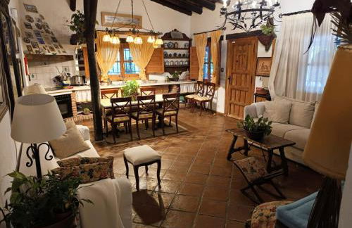 LA CUADRA, Finca a los pies de Sierra Nevada, a 10 minutos del centro, Piscina, Jardín, Barbacoa - Foto 13