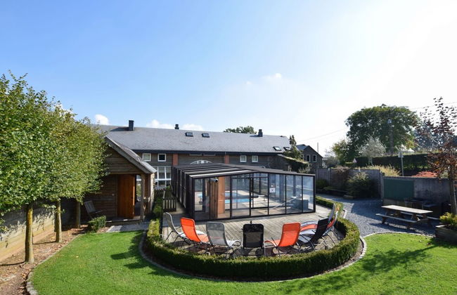 Luxury House with Indoor Pool, Sauna, Hot Tub - Photo 1