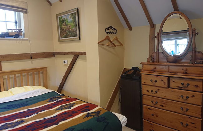 Charming 17th Century 2-bed Cottage in Medmenham - Foto 4