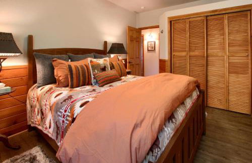 Willow Cove Lodge- 5 bedrooms with a hot tub - Foto 19