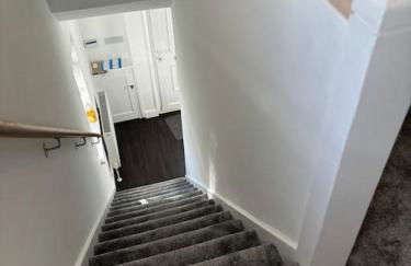 Median Homes - Photo 15