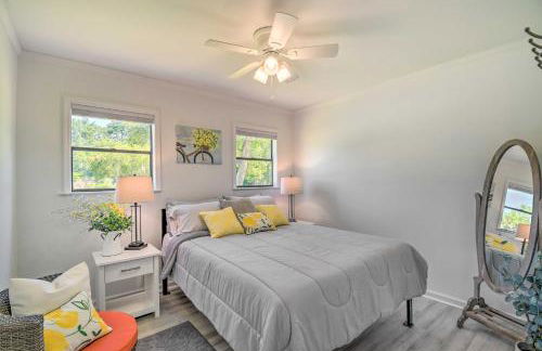 Riverside New Magnolia Springs Home with Dock, Beach - Foto 18