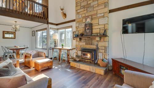 Near Skiing Lakefront Gem with Kayaks in Long Pond - Foto 2