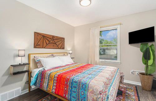 ATLAS - Whole House - 5BR 2BA - Hot Tub - Game Rooms - Theater - Fenced Backyard - Foto 25