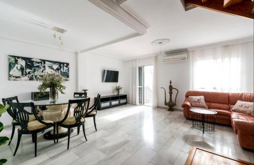 BeHouse Mairena - Photo 4