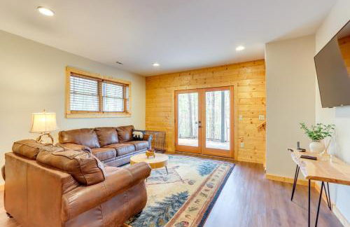 Game Room and Hot Tub Cabin 9 Mi to Blue Ridge! - Foto 25