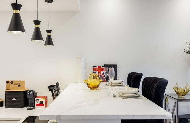 Lovely 4 Bedroom Home In Buckinghamshire - Foto 6