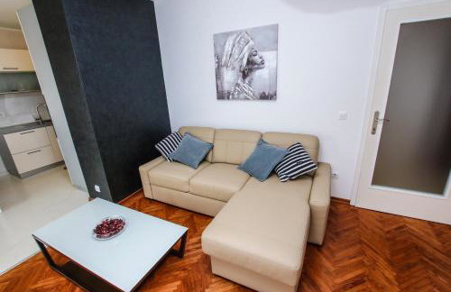 Family Beach Apartments - Photo 36