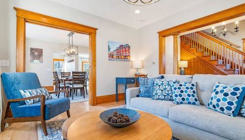 Family-friendly 4BR Near UNI for an Easy Group Stay - Foto 4