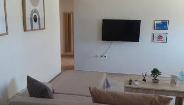 Μοντέρνο Σπίτι - Foto 2