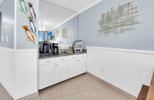 Edgewater Tower 2-408 - Foto 117